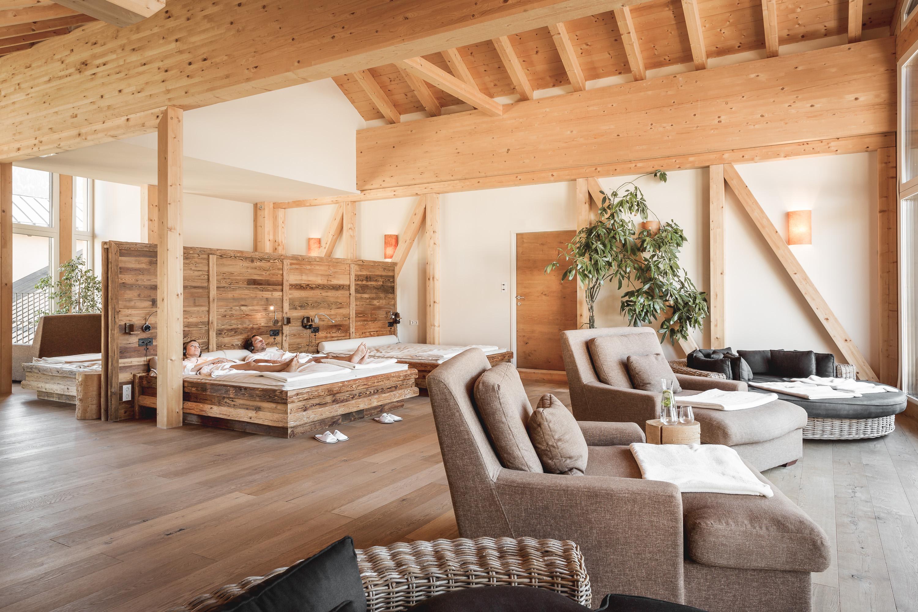 Post Seefeld - Wellnesshotel Tirol เซเฟลด์ อิน ทิโรล ภายนอก รูปภาพ