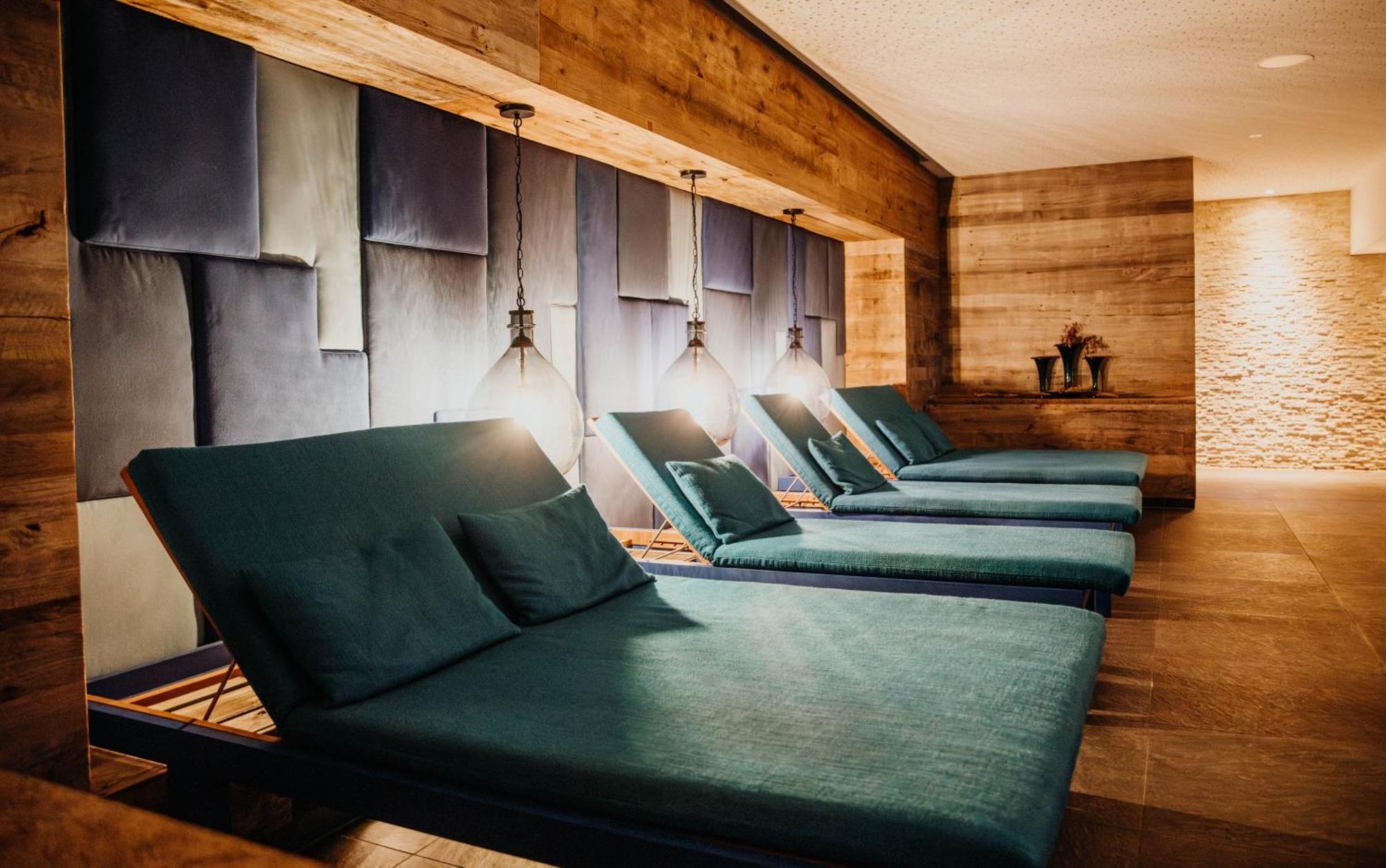 Post Seefeld - Wellnesshotel Tirol เซเฟลด์ อิน ทิโรล ภายนอก รูปภาพ